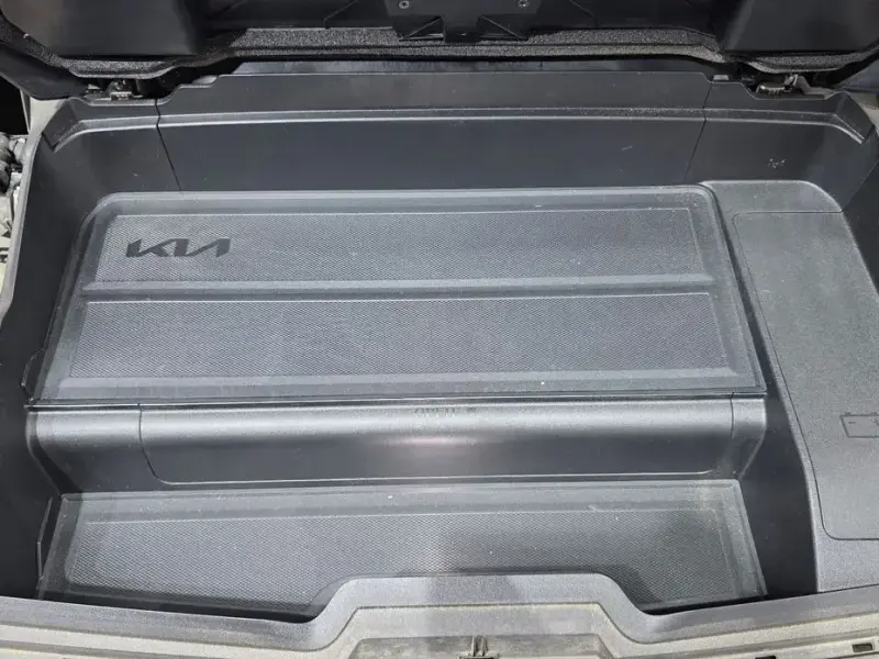 2023 Kia EV6 с пробегом 41 670 км