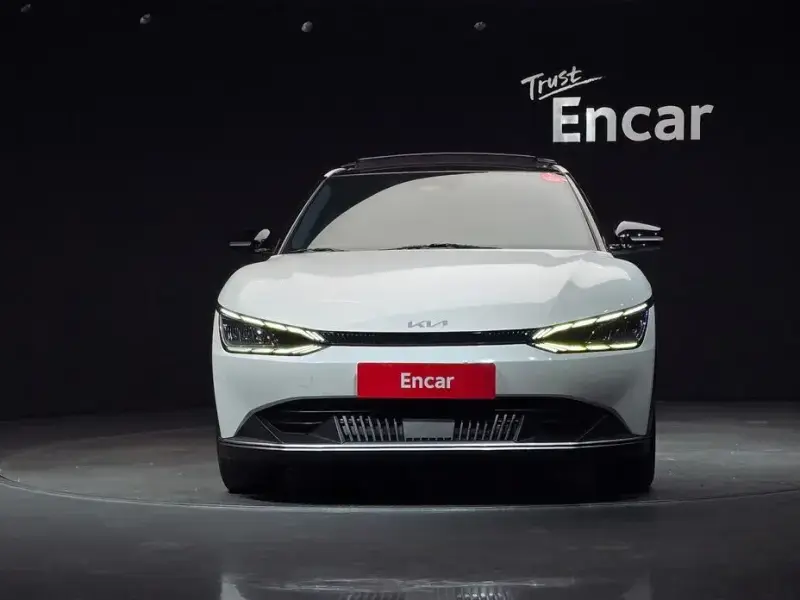 2022 Kia EV6 с пробегом 88 413 км