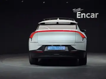 2022 Kia EV6 с пробегом 88 413 км