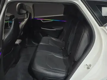 2022 Kia EV6 с пробегом 88 413 км