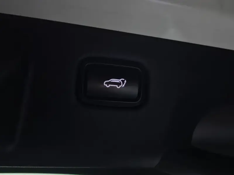 2022 Kia EV6 с пробегом 88 413 км
