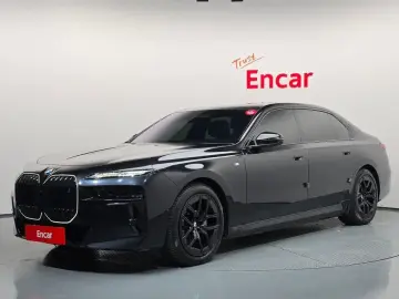 2024 BMW i7 с пробегом 43 144 км