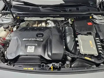 2021 Mercedes-Benz CLA с пробегом 43 281 км