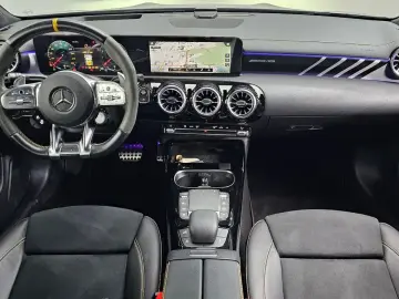 2021 Mercedes-Benz CLA с пробегом 43 281 км