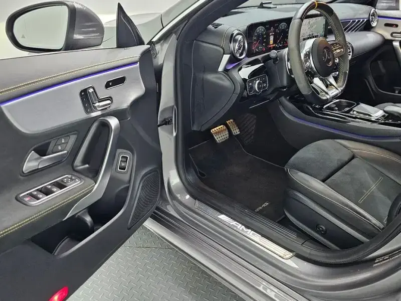 2021 Mercedes-Benz CLA с пробегом 43 281 км