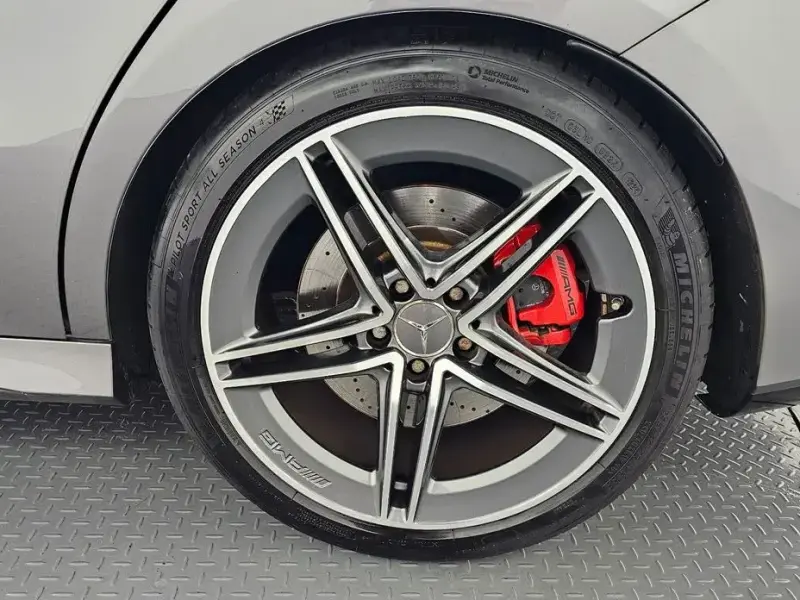 2021 Mercedes-Benz CLA с пробегом 43 281 км