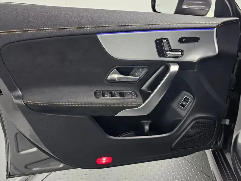 2021 Mercedes-Benz CLA с пробегом 43 281 км