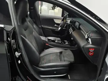 2022 Mercedes-Benz CLA с пробегом 79 746 км