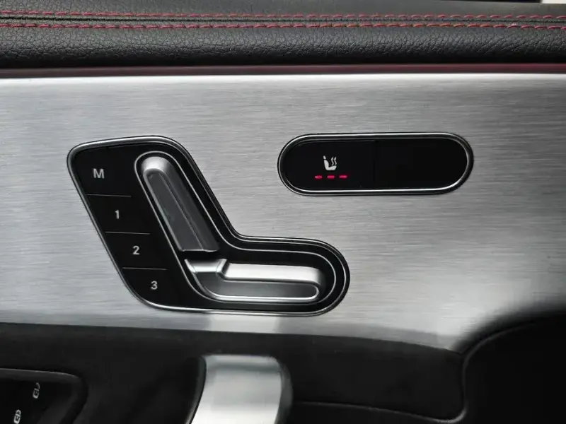 2022 Mercedes-Benz CLA с пробегом 79 746 км