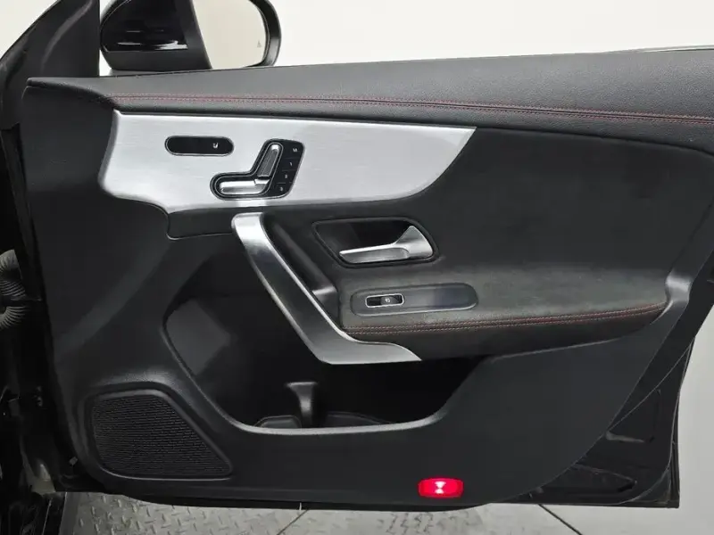 2022 Mercedes-Benz CLA с пробегом 79 746 км