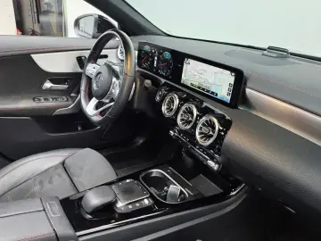 2022 Mercedes-Benz CLA с пробегом 79 746 км