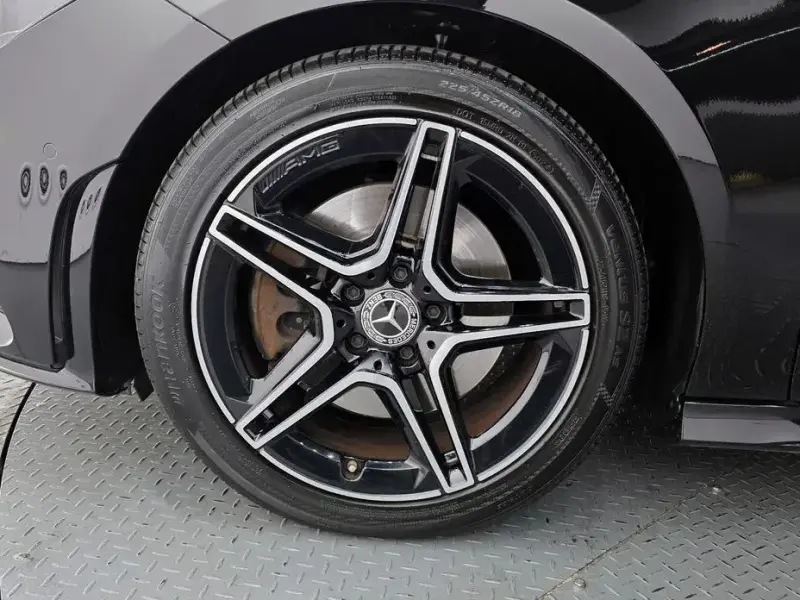 2022 Mercedes-Benz CLA с пробегом 28 056 км
