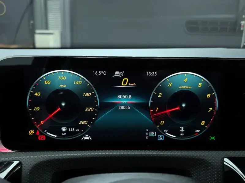 2022 Mercedes-Benz CLA с пробегом 28 056 км