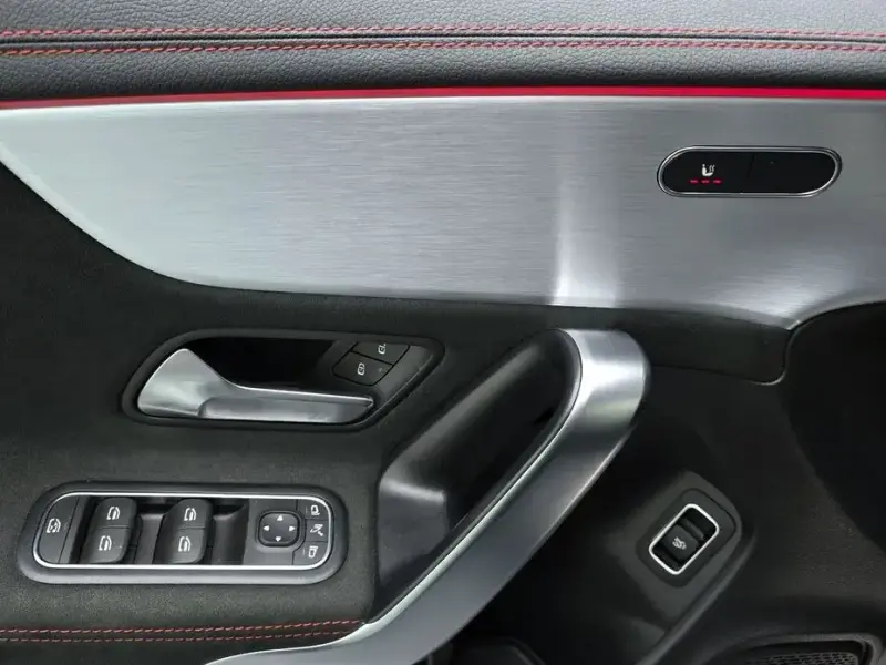 2022 Mercedes-Benz CLA с пробегом 28 056 км