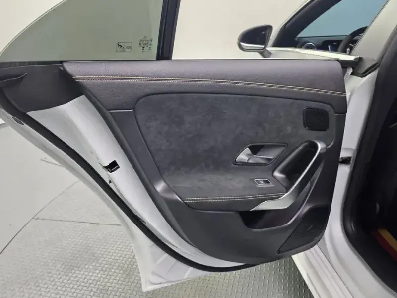 2023 Mercedes-Benz CLA с пробегом 21 323 км