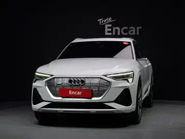 2022 Audi e-tron с пробегом 141 842 км