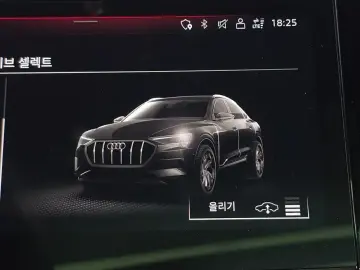 2022 Audi e-tron с пробегом 141 842 км