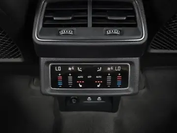 2022 Audi e-tron с пробегом 141 842 км