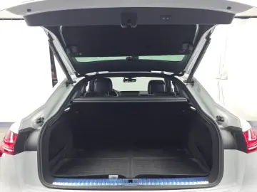 2022 Audi e-tron с пробегом 141 842 км