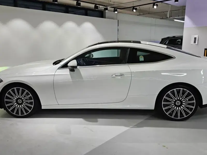 2025 Mercedes-Benz CLE с пробегом 2 421 км