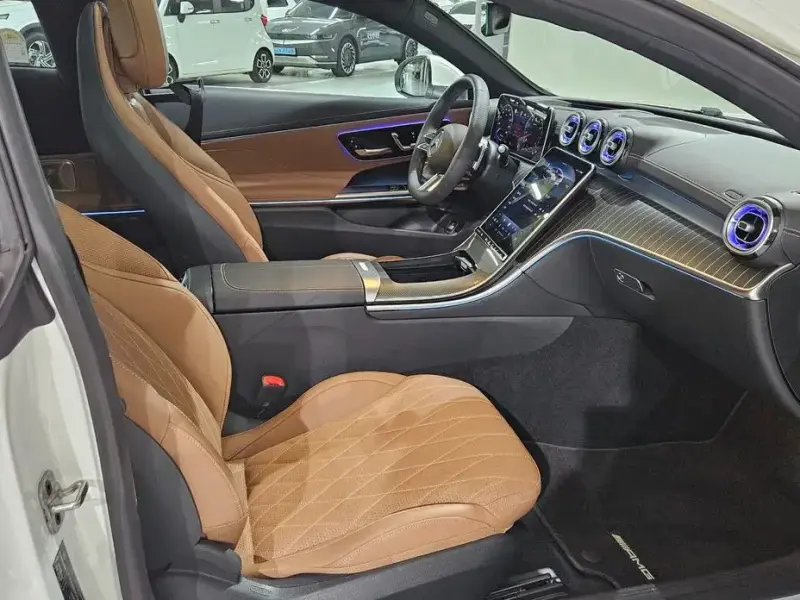 2025 Mercedes-Benz CLE с пробегом 2 421 км