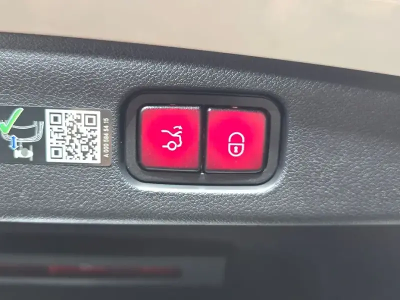 2024 Mercedes-Benz E-Класс с пробегом 7 120 км