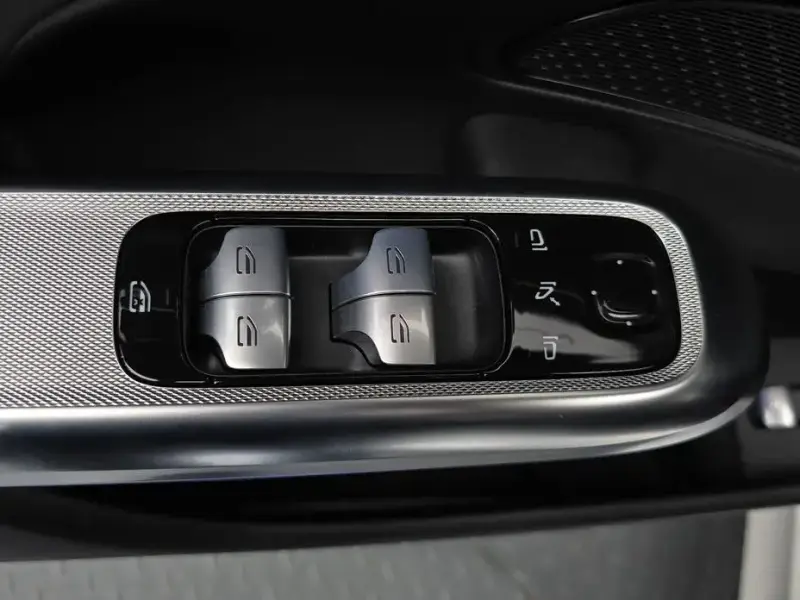 2024 Mercedes-Benz E-Класс с пробегом 7 120 км