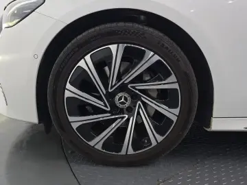 2024 Mercedes-Benz E-Класс с пробегом 31 150 км
