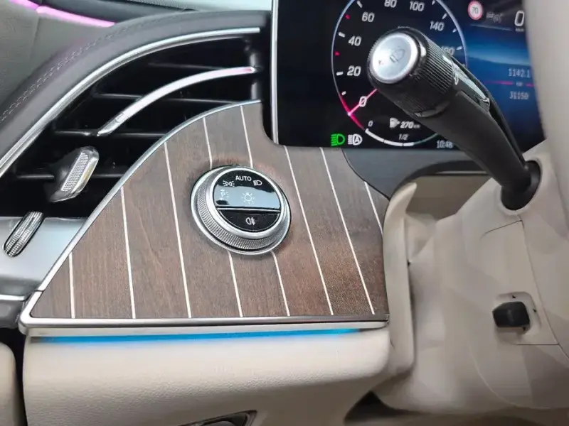 2024 Mercedes-Benz E-Класс с пробегом 31 150 км