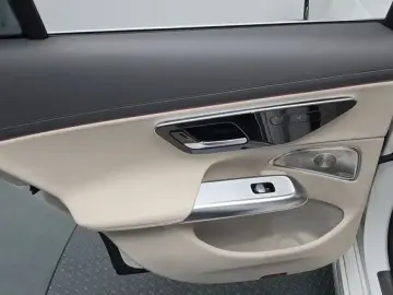 2024 Mercedes-Benz E-Класс с пробегом 31 150 км