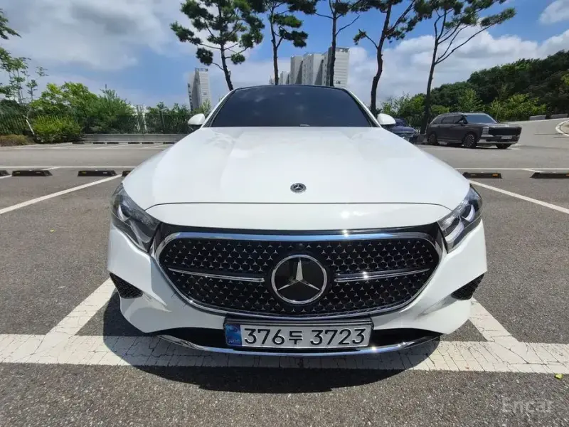 2025 Mercedes-Benz E-Класс с пробегом 7 376 км