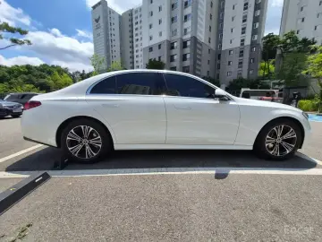 2025 Mercedes-Benz E-Класс с пробегом 7 376 км