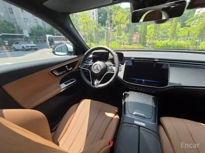 2025 Mercedes-Benz E-Класс с пробегом 7 376 км