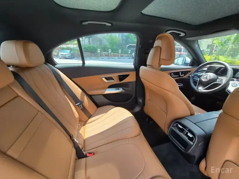 2025 Mercedes-Benz E-Класс с пробегом 7 376 км