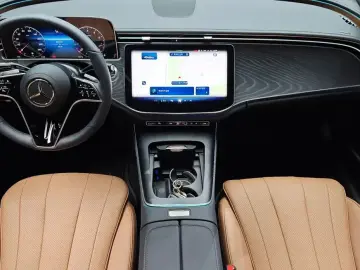 2025 Mercedes-Benz E-Класс с пробегом 8 639 км