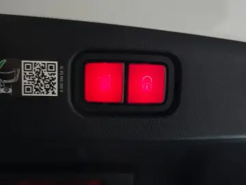 2025 Mercedes-Benz E-Класс с пробегом 8 639 км