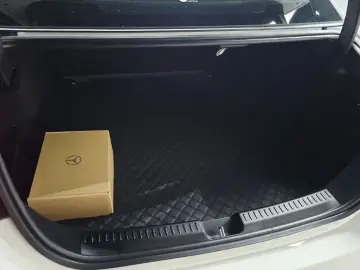 2025 Mercedes-Benz E-Класс с пробегом 8 639 км
