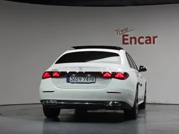 2025 Mercedes-Benz E-Класс с пробегом 13 766 км