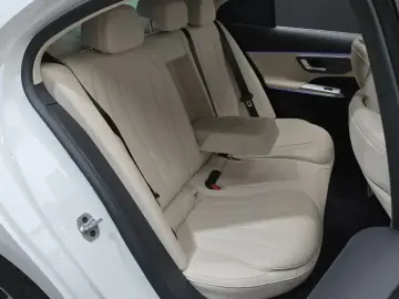 2025 Mercedes-Benz E-Класс с пробегом 6 480 км