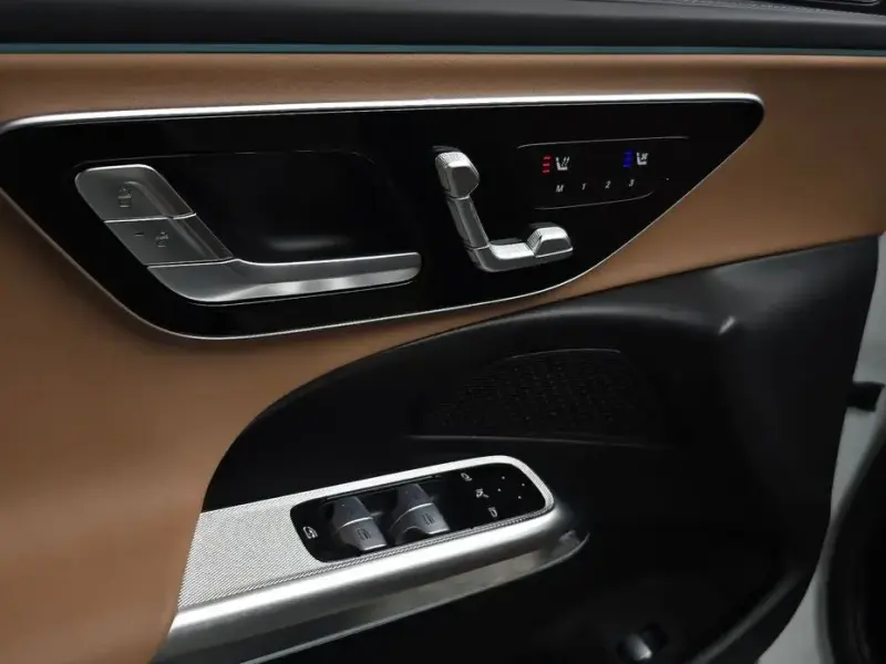 2025 Mercedes-Benz E-Класс с пробегом 13 766 км