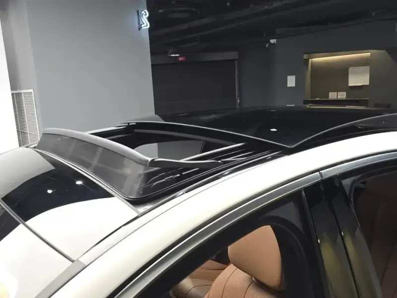 2025 Mercedes-Benz E-Класс с пробегом 13 766 км