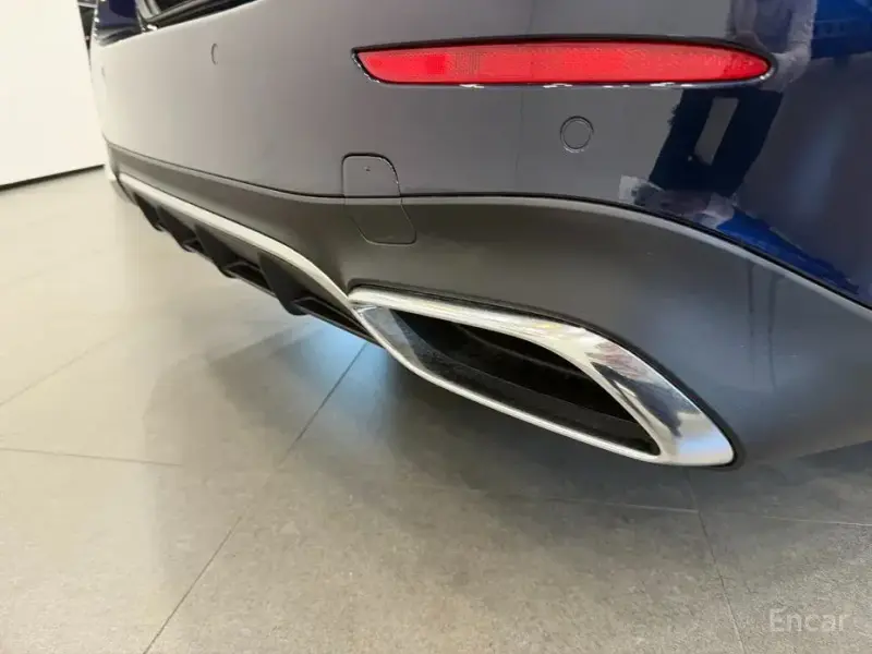 2025 Mercedes-Benz E-Класс с пробегом 2 610 км
