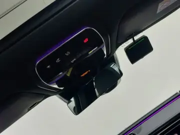 2025 Mercedes-Benz E-Класс с пробегом 10 305 км