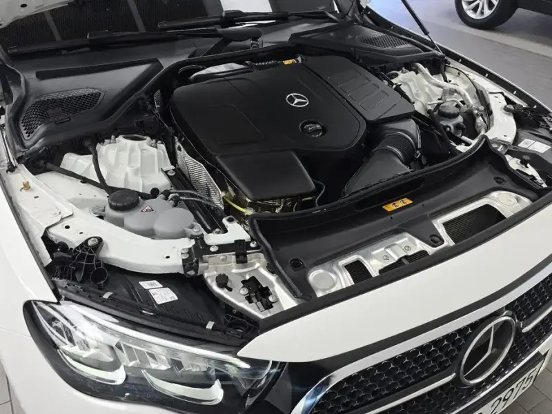 2024 Mercedes-Benz E-Класс с пробегом 12 449 км