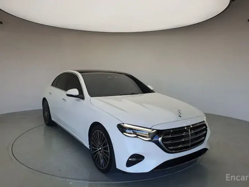 2026 Mercedes-Benz E-Класс с пробегом 5 200 км