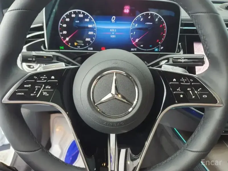 2026 Mercedes-Benz E-Класс с пробегом 5 200 км