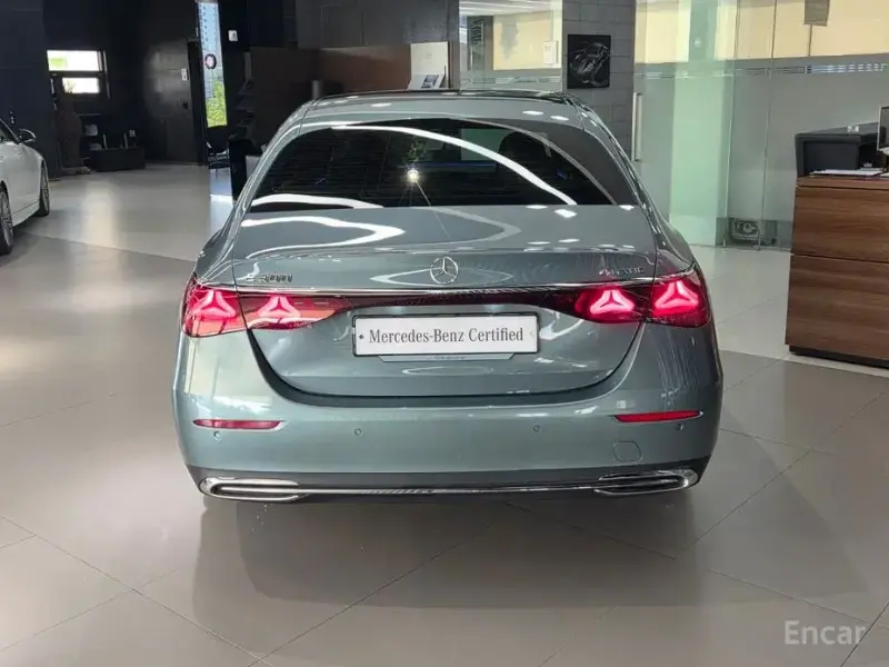 2025 Mercedes-Benz E-Класс с пробегом 8 660 км