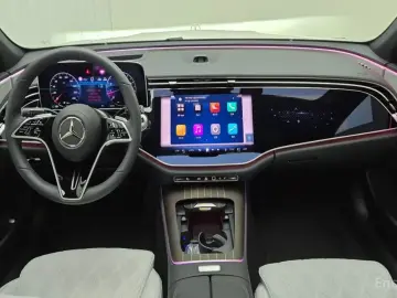 2025 Mercedes-Benz E-Класс с пробегом 3 839 км