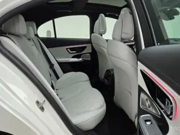 2025 Mercedes-Benz E-Класс с пробегом 3 839 км
