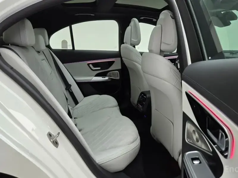 2025 Mercedes-Benz E-Класс с пробегом 3 839 км
